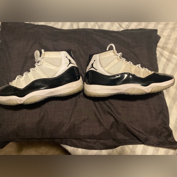 10.5 Worn twice. JORDAN CONCORD 2018. Only issue is no box - Picture 2 of 5
